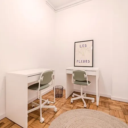 Urban Moura Flat By House And People * Braga